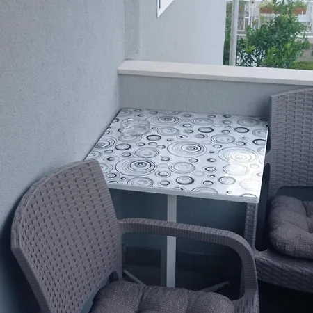 Apartman Ivo Apartment *